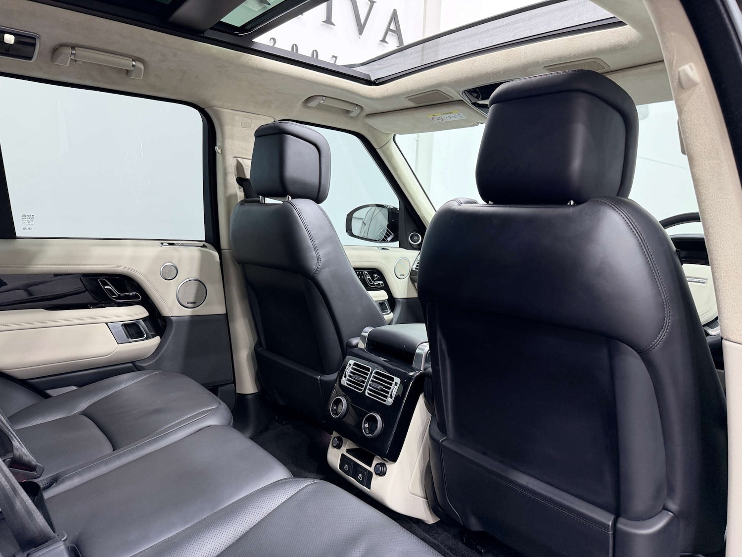 Used Land Rover Range Rover 2021 for sale - 76345021: Photo 18