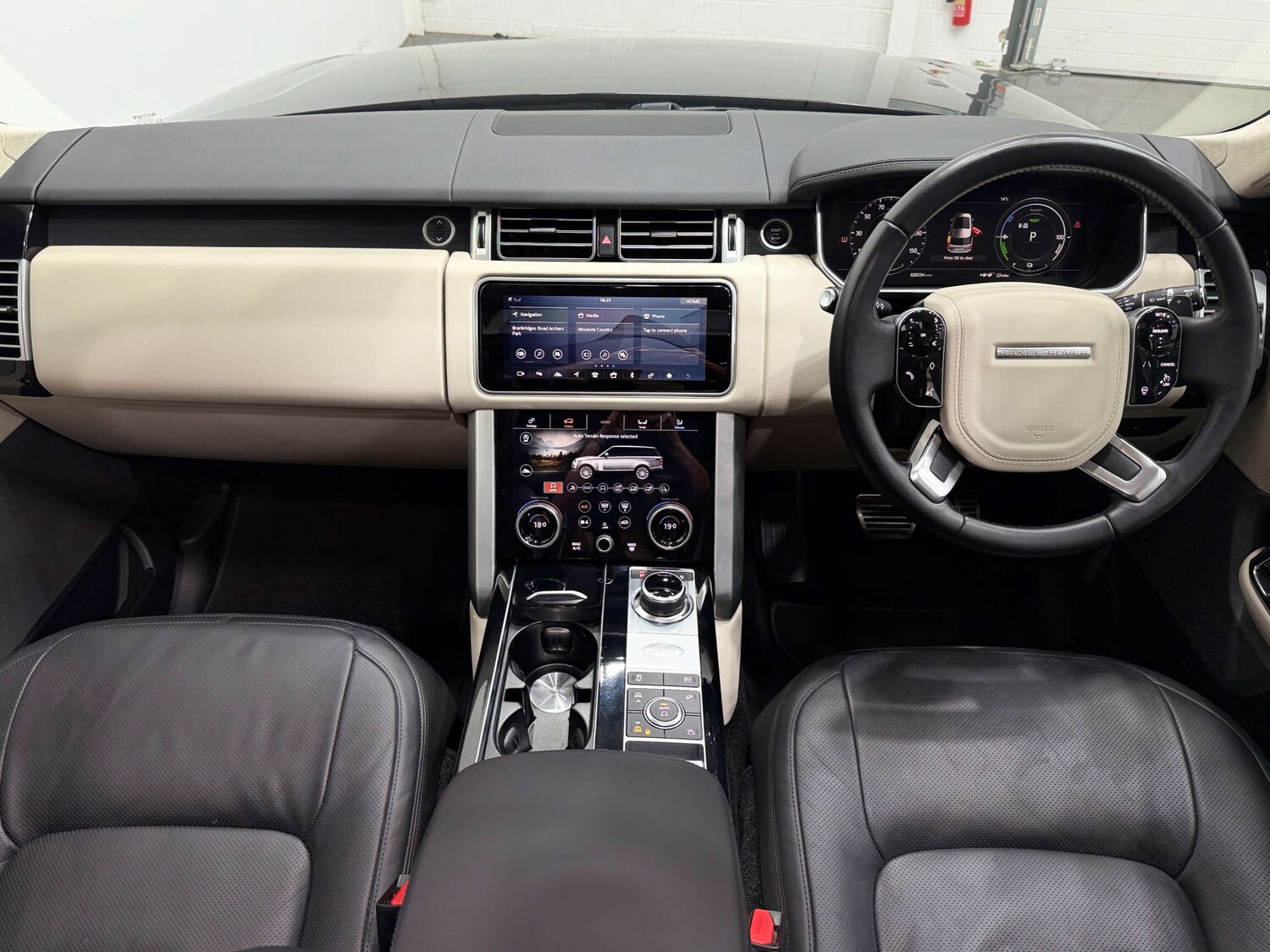 Used Land Rover Range Rover 2021 for sale - 76345021: Photo 23