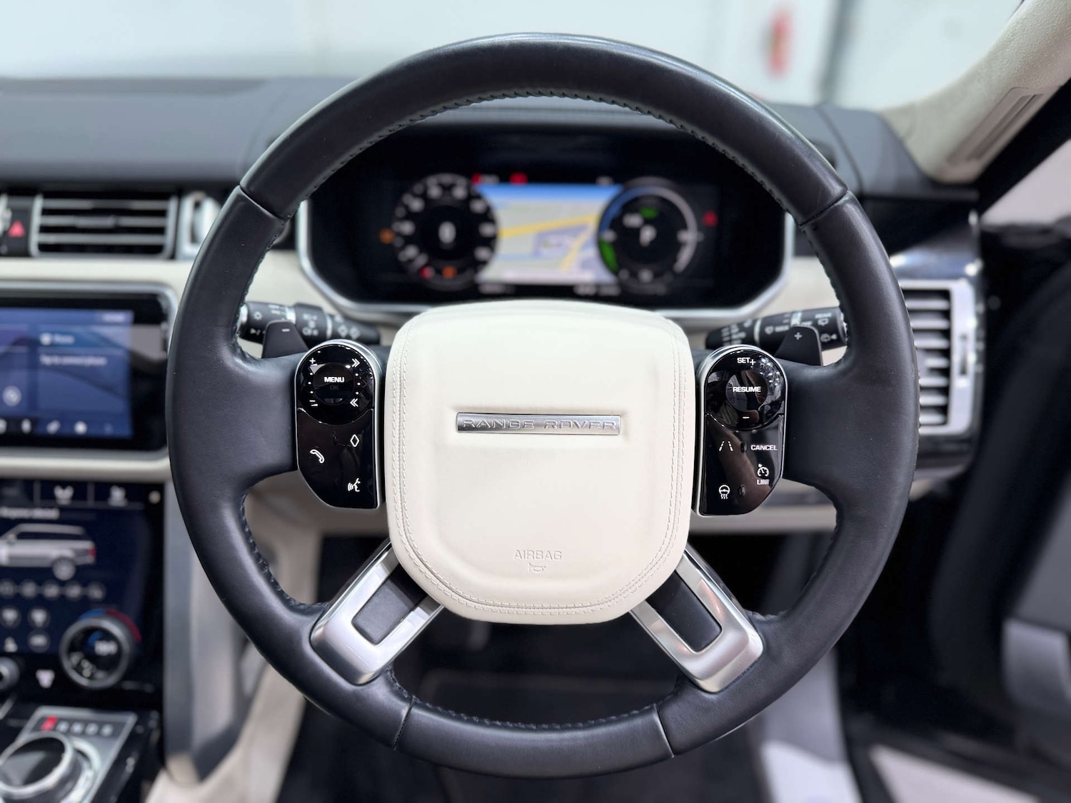 Used Land Rover Range Rover 2021 for sale - 76345021: Photo 25