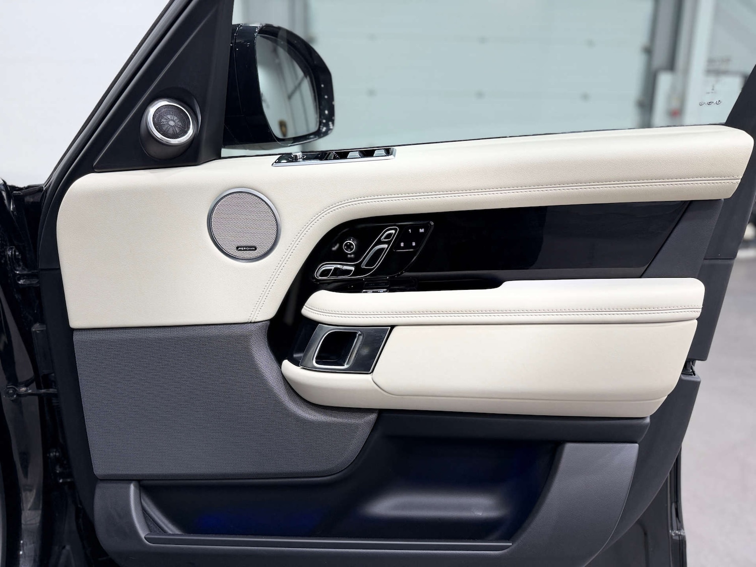 Used Land Rover Range Rover 2021 for sale - 76345021: Photo 37