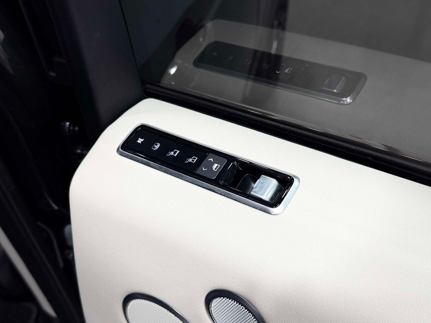 Used Land Rover Range Rover 2021 for sale - 76345021: Photo 41