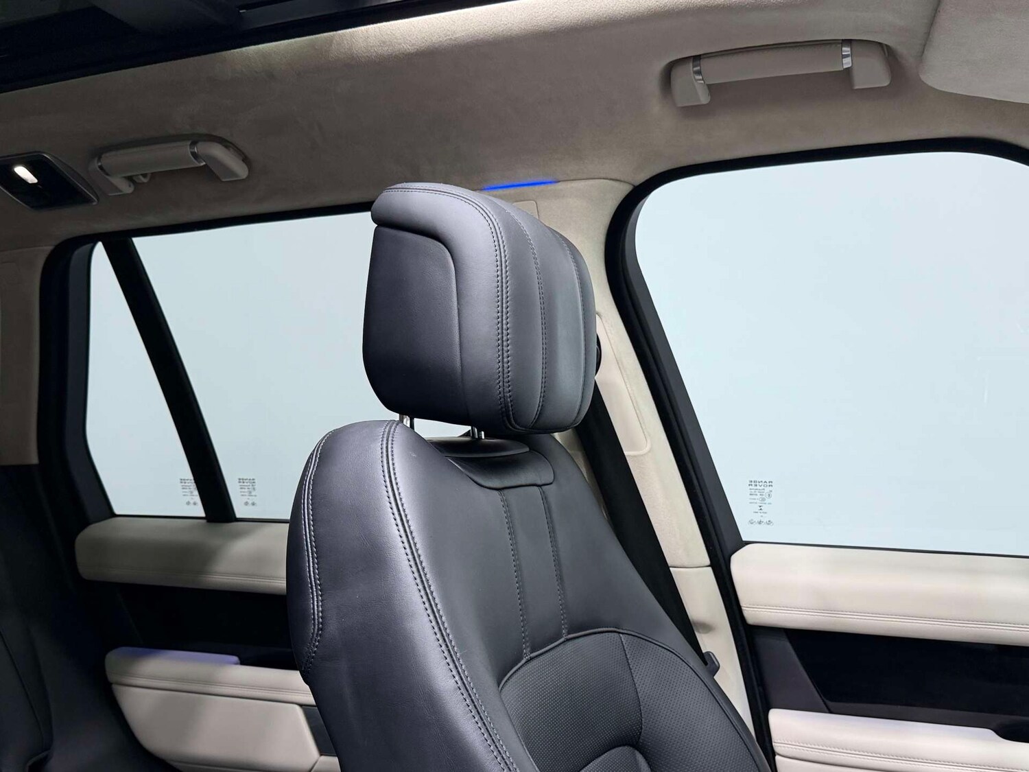 Used Land Rover Range Rover 2021 for sale - 76345021: Photo 44