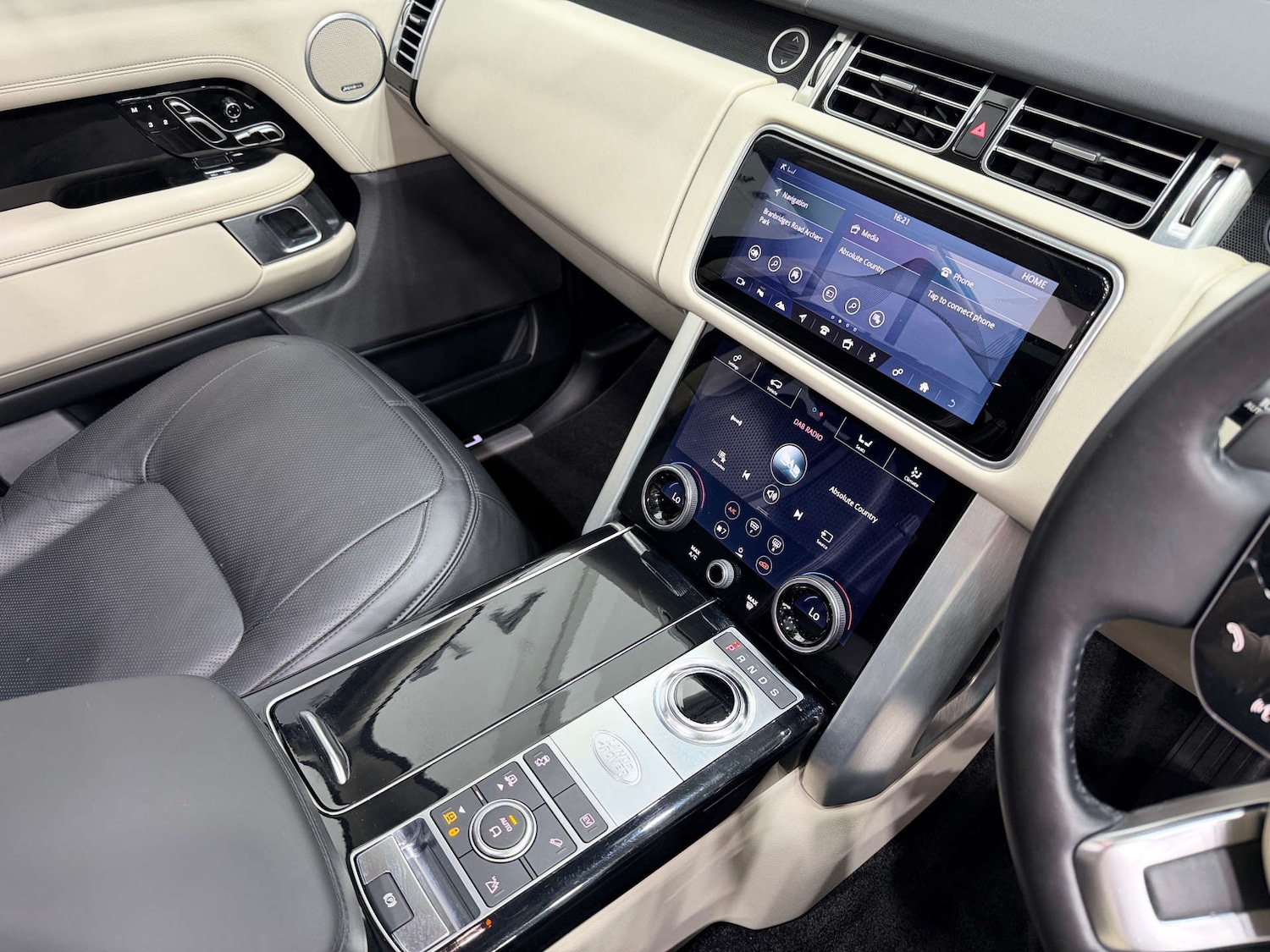 Used Land Rover Range Rover 2021 for sale - 76345021: Photo 45