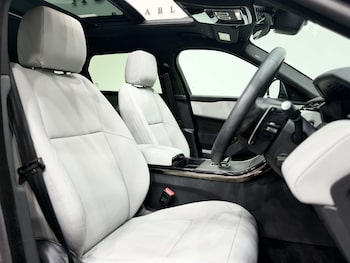 Used Land Rover Range Rover Velar 2023 for sale - 79020940: Photo