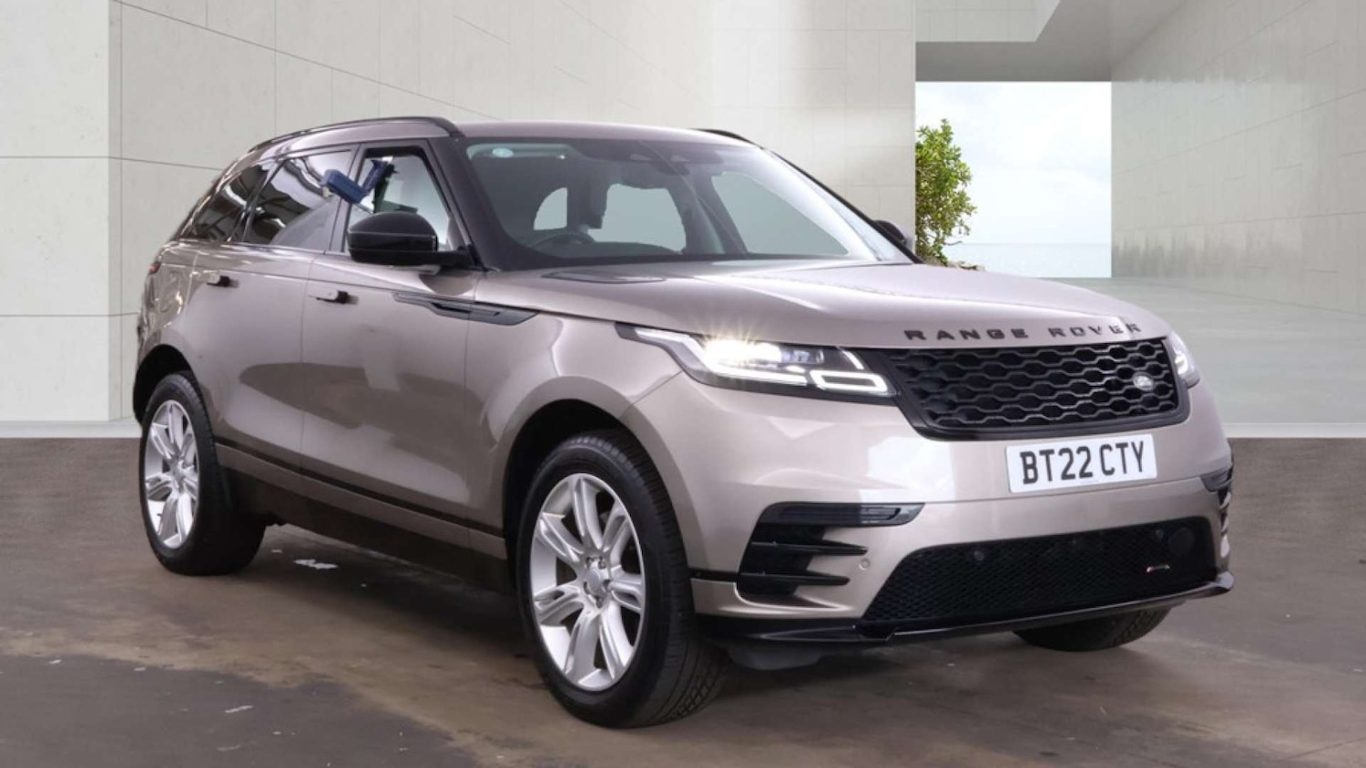 Used Land Rover Range Rover Velar 2022 for sale - 78201071: Photo 1
