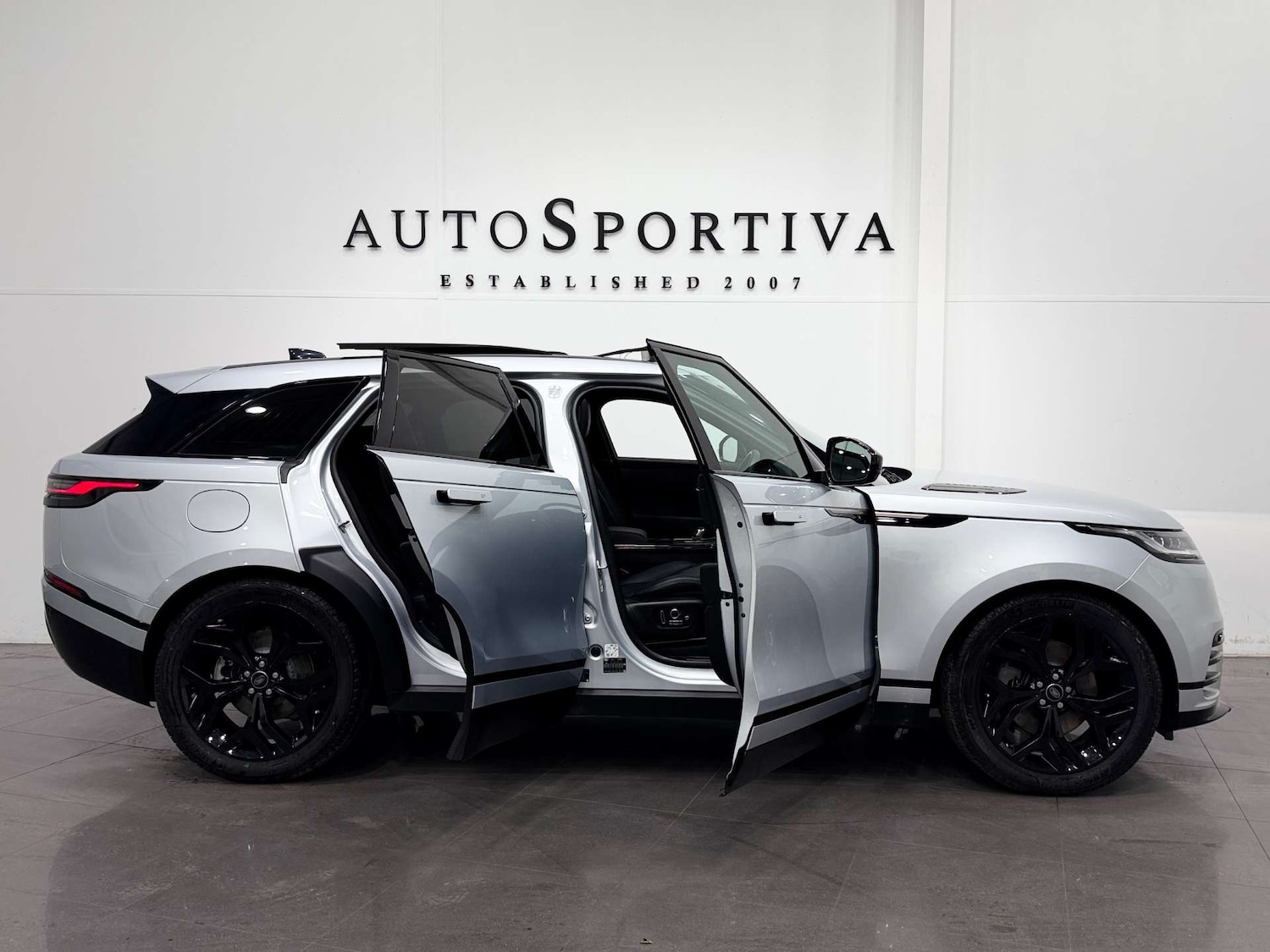 Used Land Rover Range Rover Velar 2022 for sale - 76304376: Photo 14