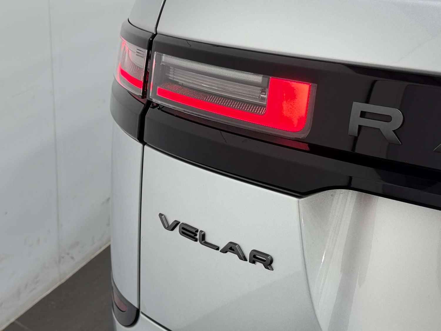 Used Land Rover Range Rover Velar 2022 for sale - 76304376: Photo 27