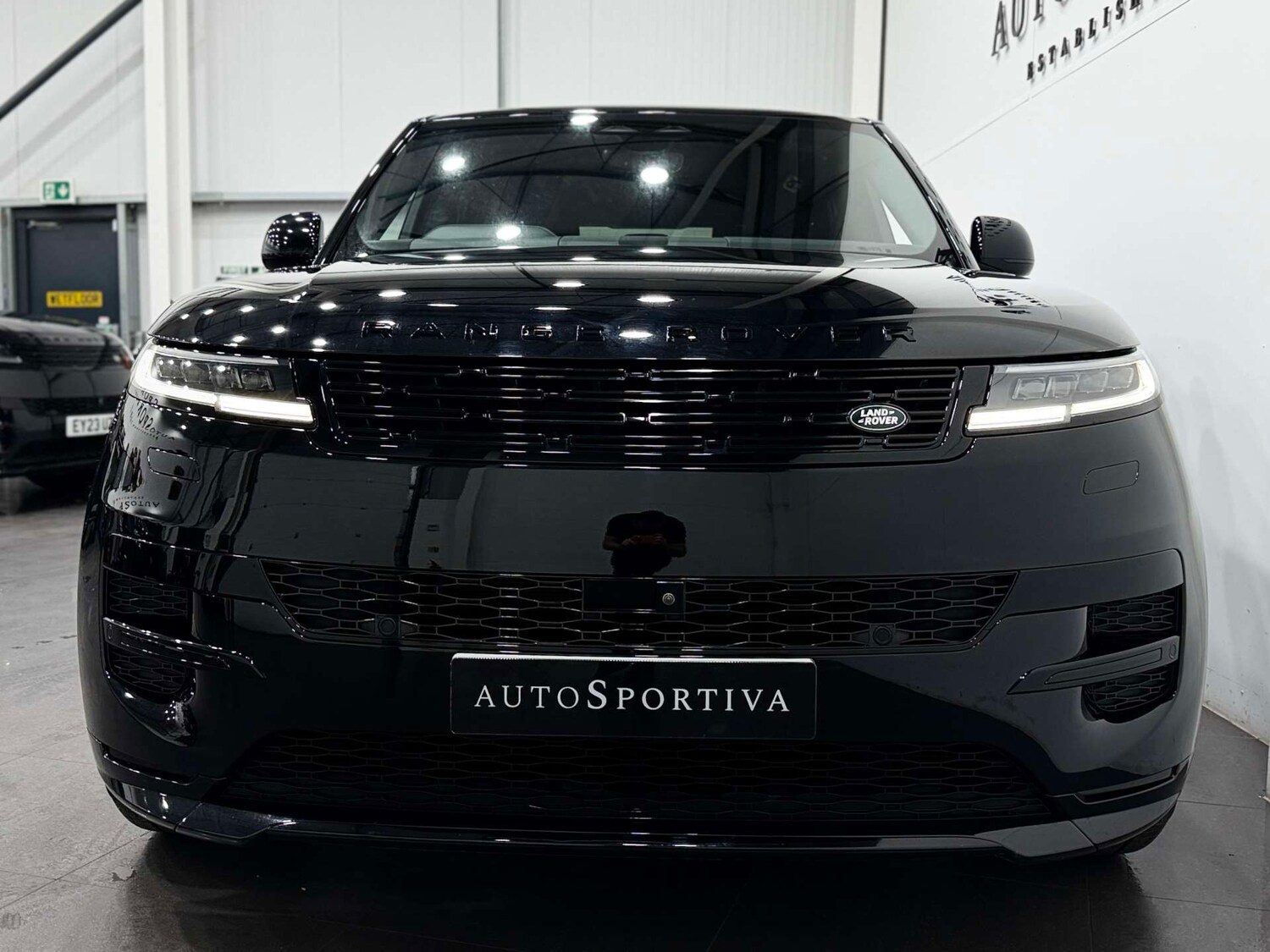 Used Land Rover Range Rover Sport 2023 for sale - 76830081: Photo 9