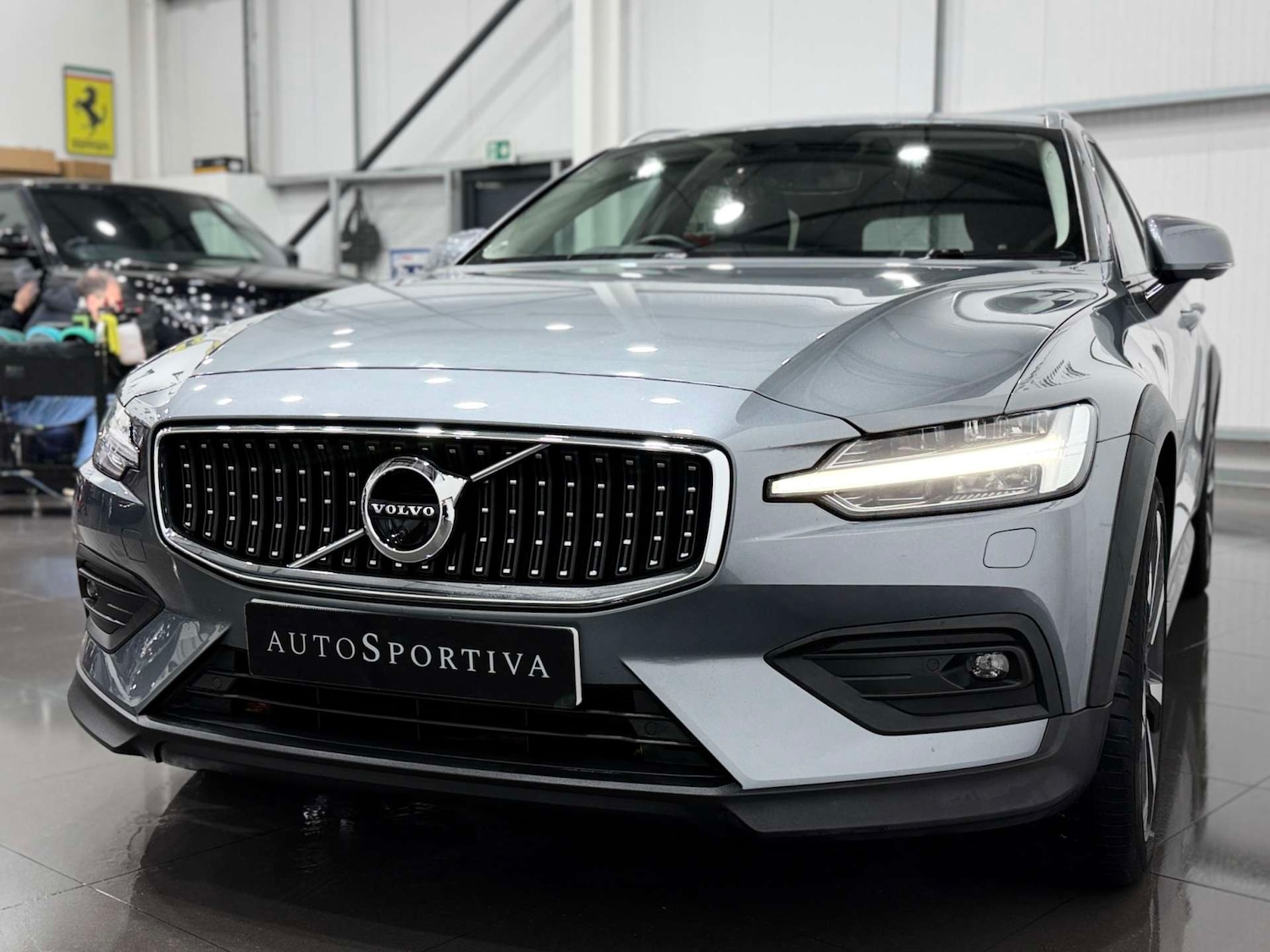 Used Volvo V60 2019 for sale - 76765002: Photo 11