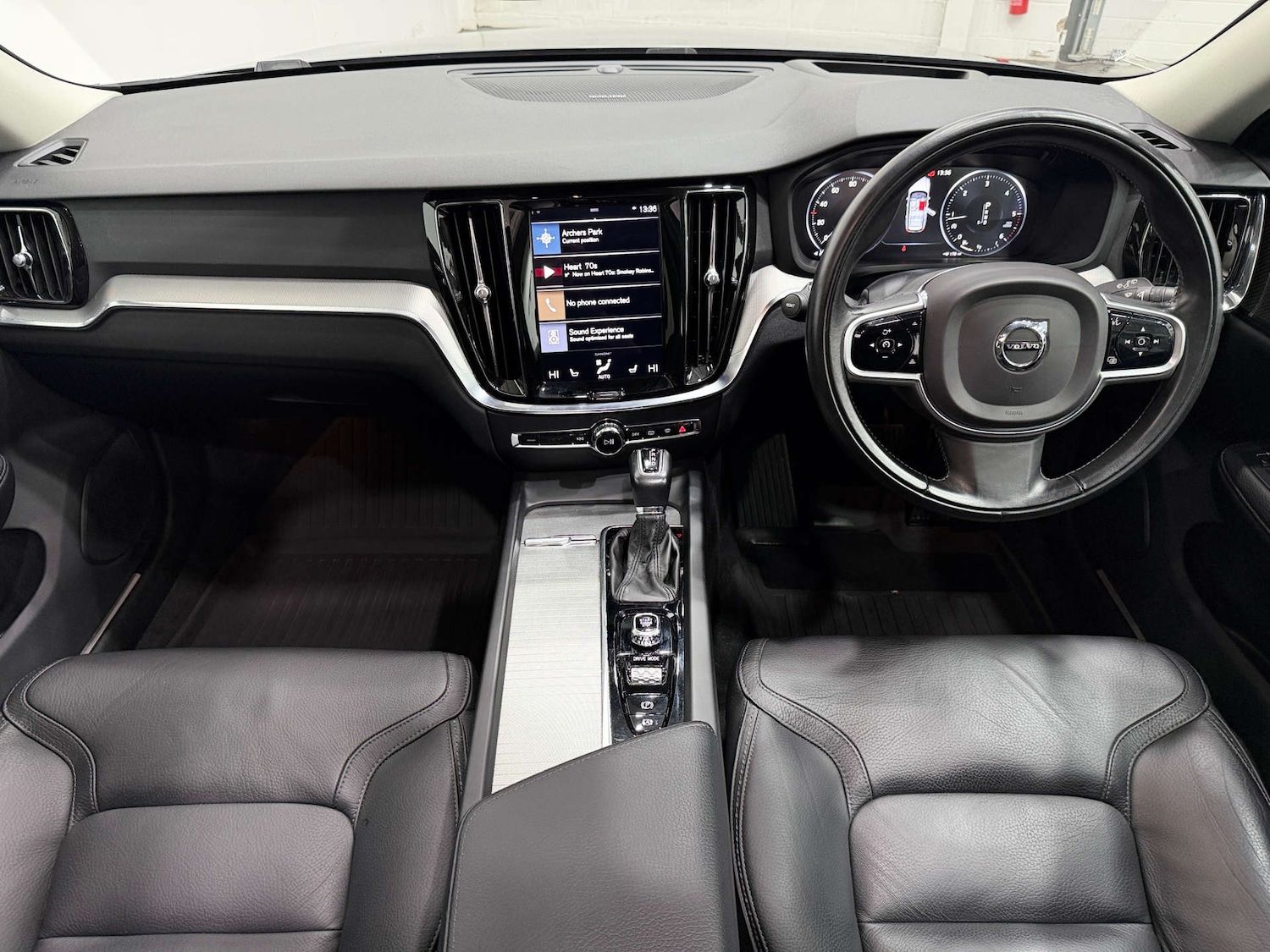 Used Volvo V60 2019 for sale - 76765002: Photo 21