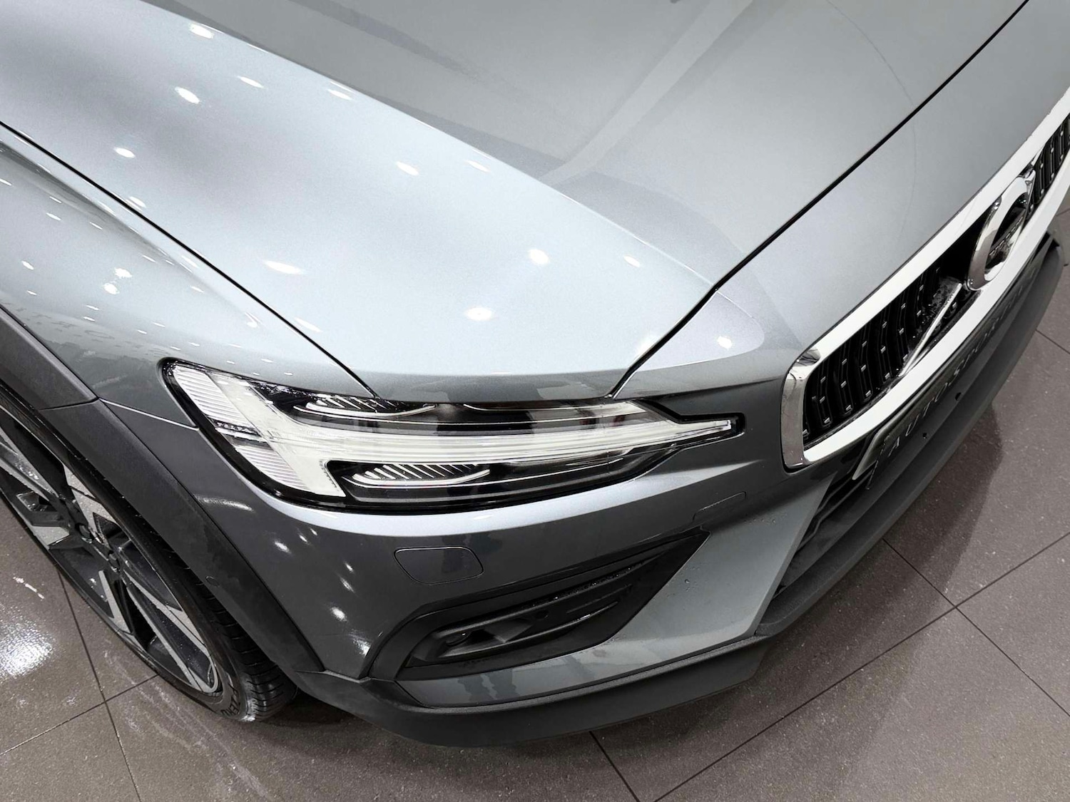 Used Volvo V60 2019 for sale - 76765002: Photo 34