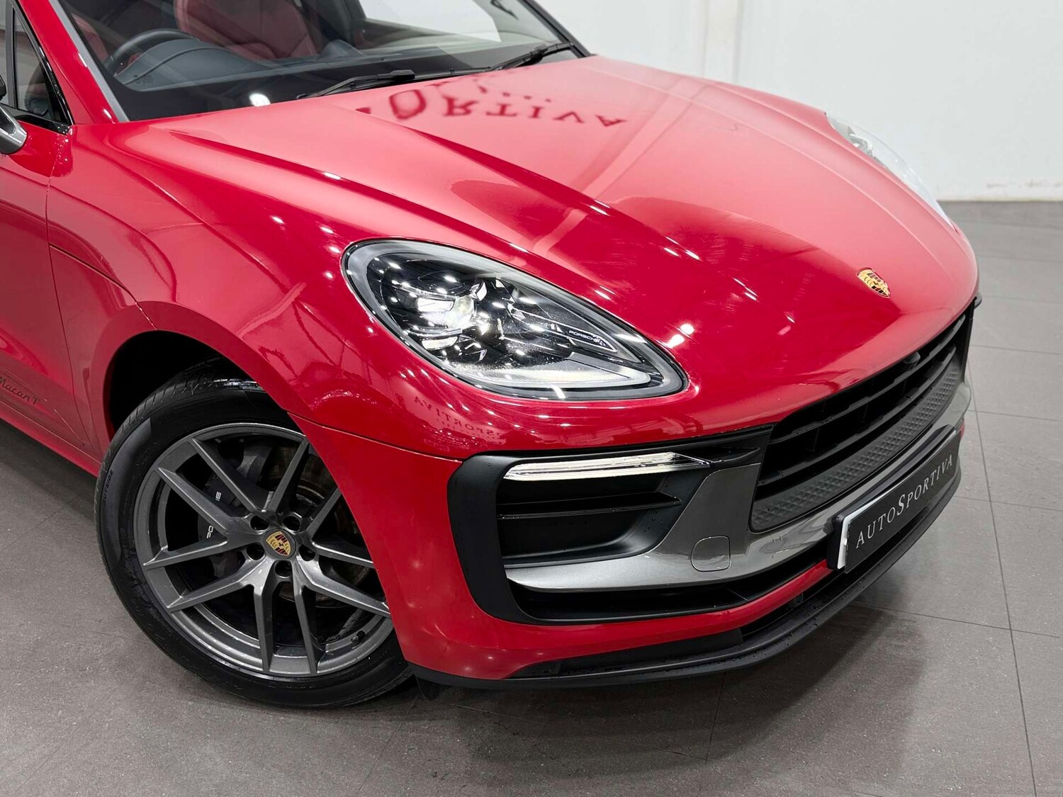 Used Porsche Macan 2022 for sale - 76720470: Photo 34