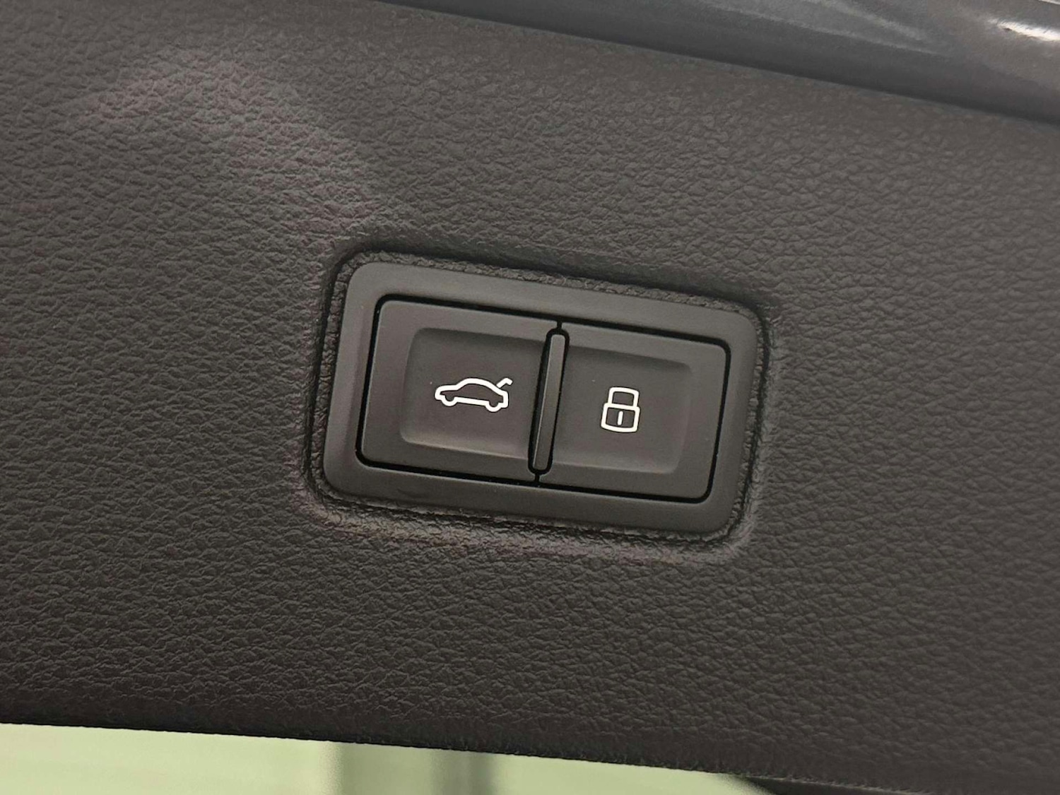 Used Audi Q7 2020 for sale - 77833882: Photo 23