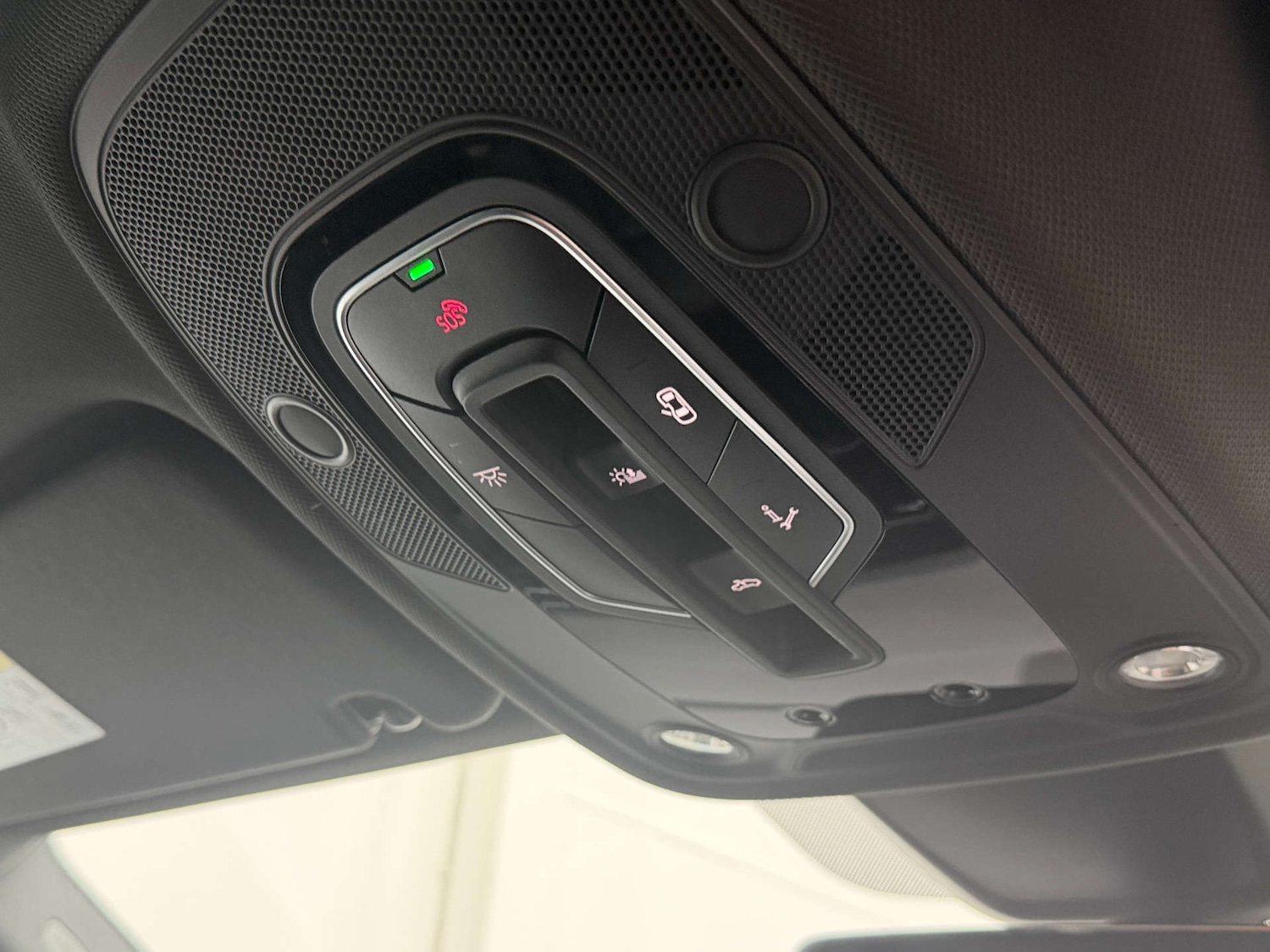 Used Audi Q7 2020 for sale - 77833882: Photo 34