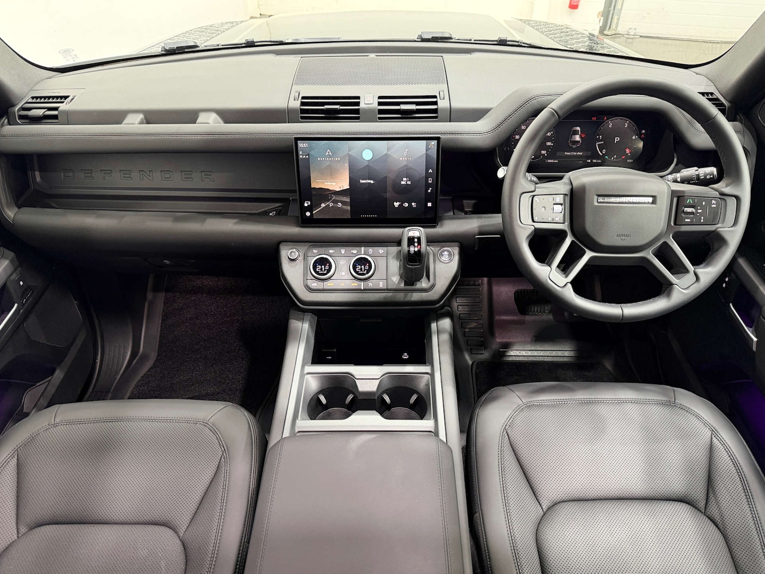 Used Land Rover Defender 2025 for sale - 77778187: Photo 12