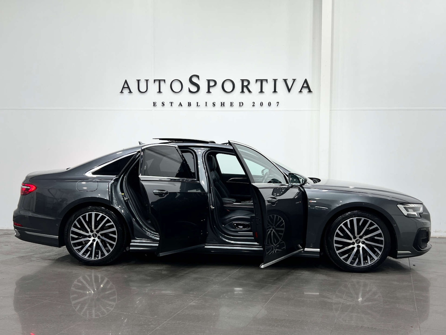 Used Audi A8 2022 for sale - 76600817: Photo 14