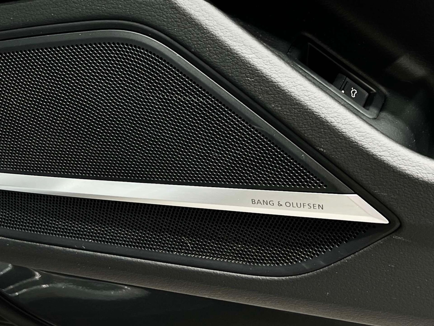 Used Audi A8 2022 for sale - 76600817: Photo 40