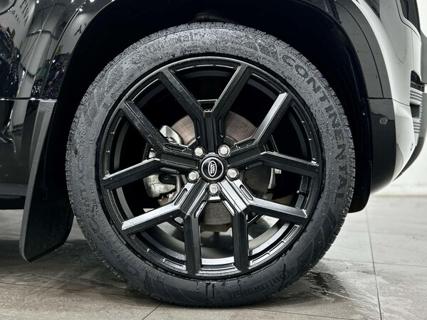 Used Land Rover Defender 2023 for sale - 76068148: Photo 12