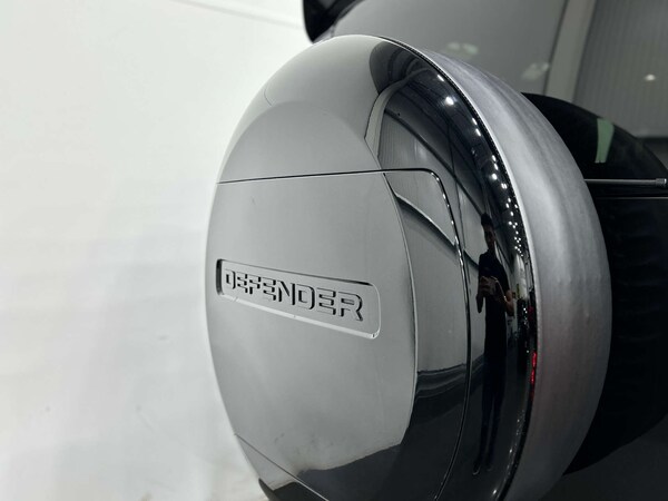 Used Land Rover Defender 2023 for sale - 76068148: Photo 25