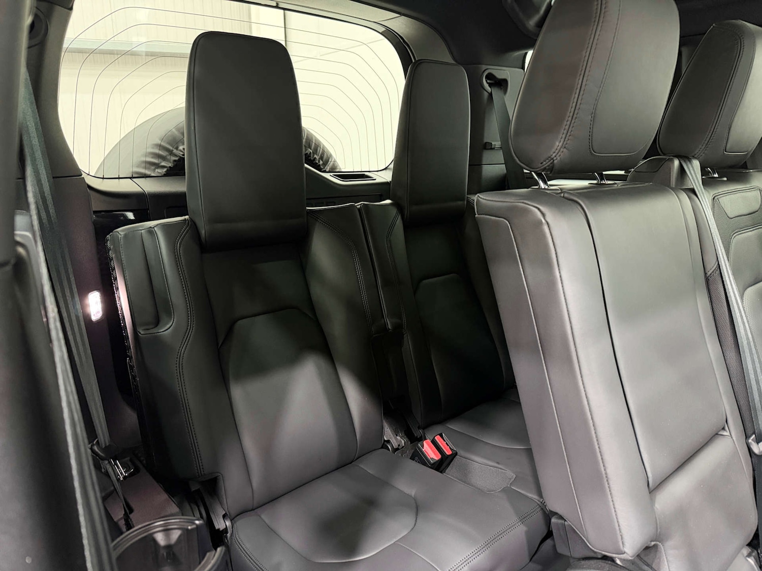 Used Land Rover Defender 2023 for sale - 77920641: Photo 16