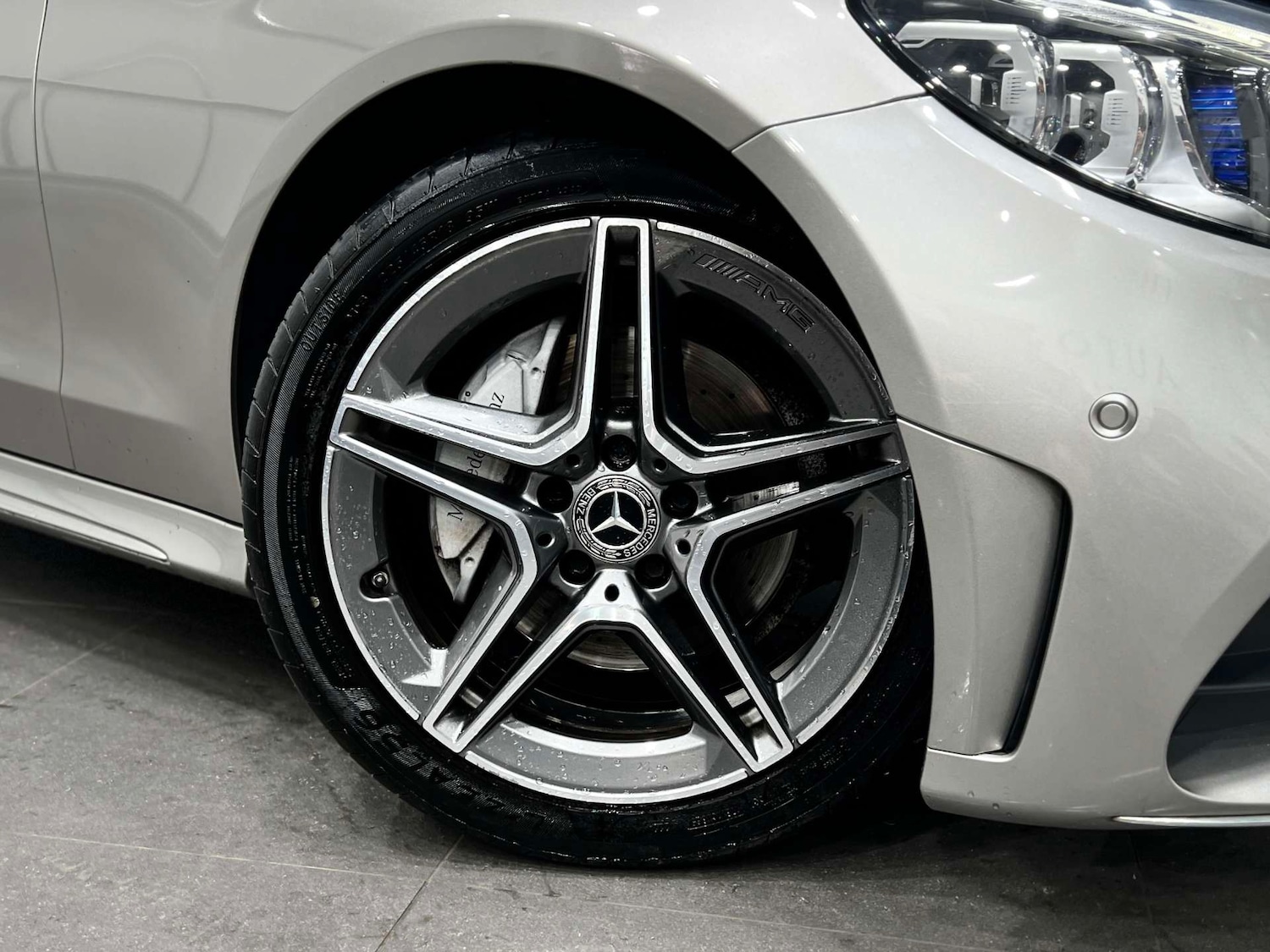 Used Mercedes-Benz C Class 2018 for sale - 76277597: Photo 16