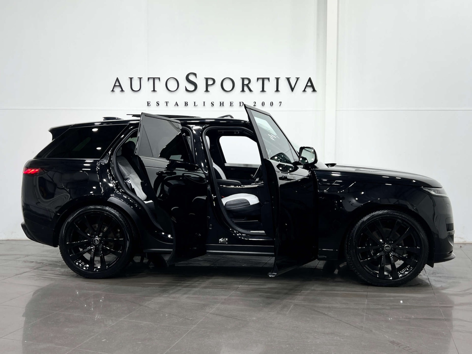 Used Land Rover Range Rover Sport 2023 for sale - 75795147: Photo 14