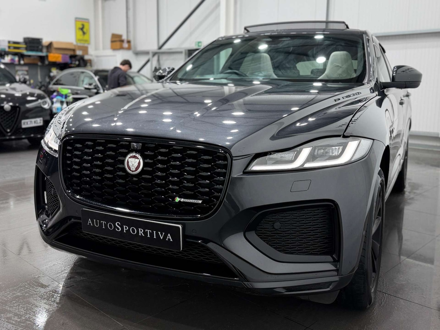 Used Jaguar F-Pace 2021 for sale - 76393377: Photo 11