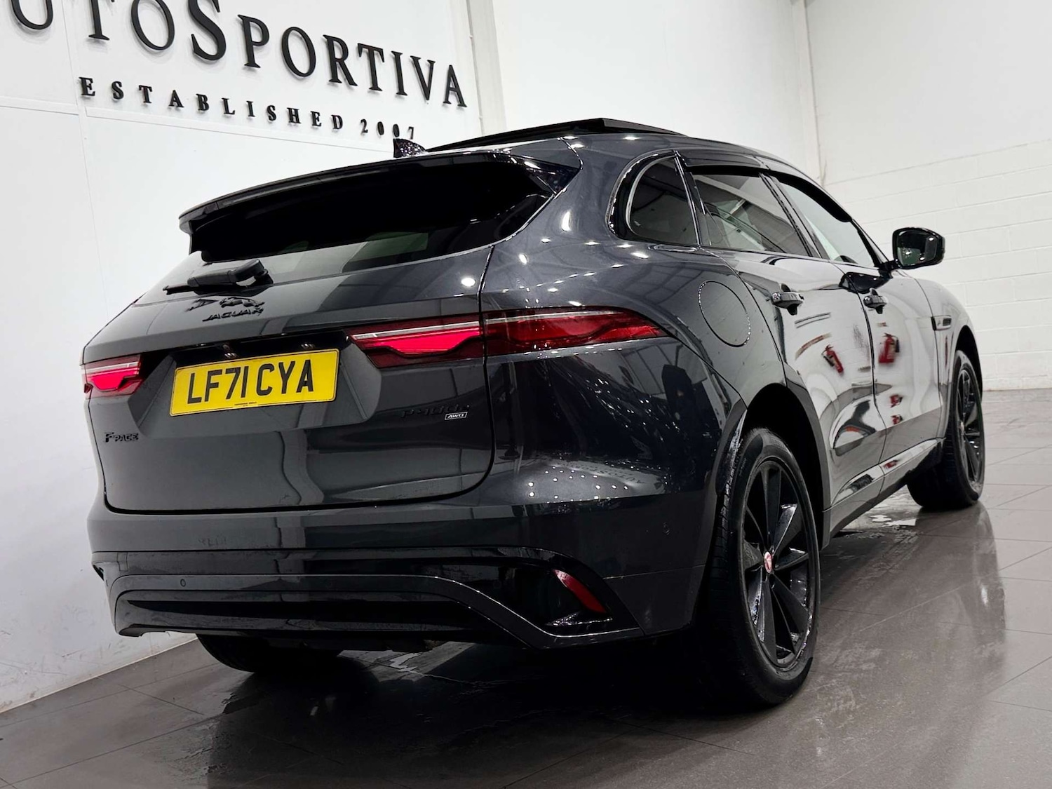 Used Jaguar F-Pace 2021 for sale - 76393377: Photo 26