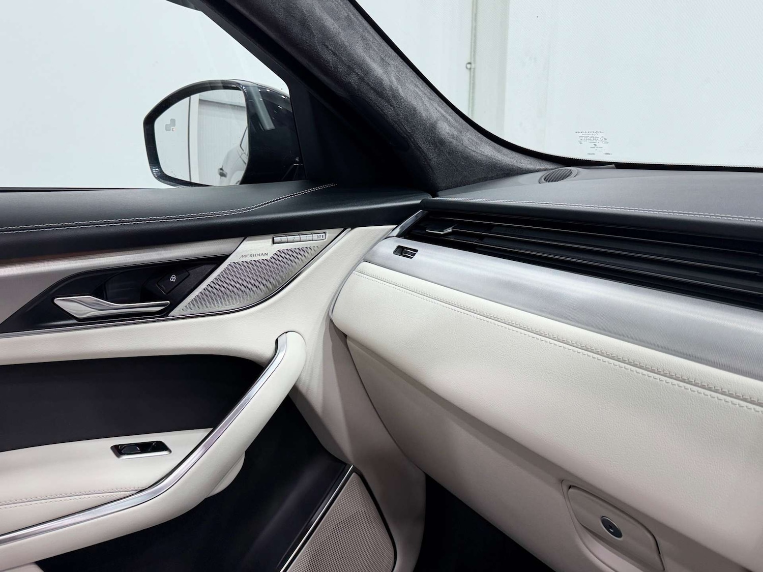 Used Jaguar F-Pace 2021 for sale - 76393377: Photo 34