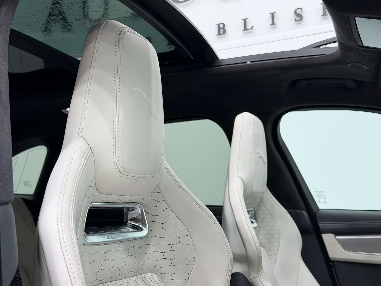 Used Jaguar F-Pace 2021 for sale - 76393377: Photo 37