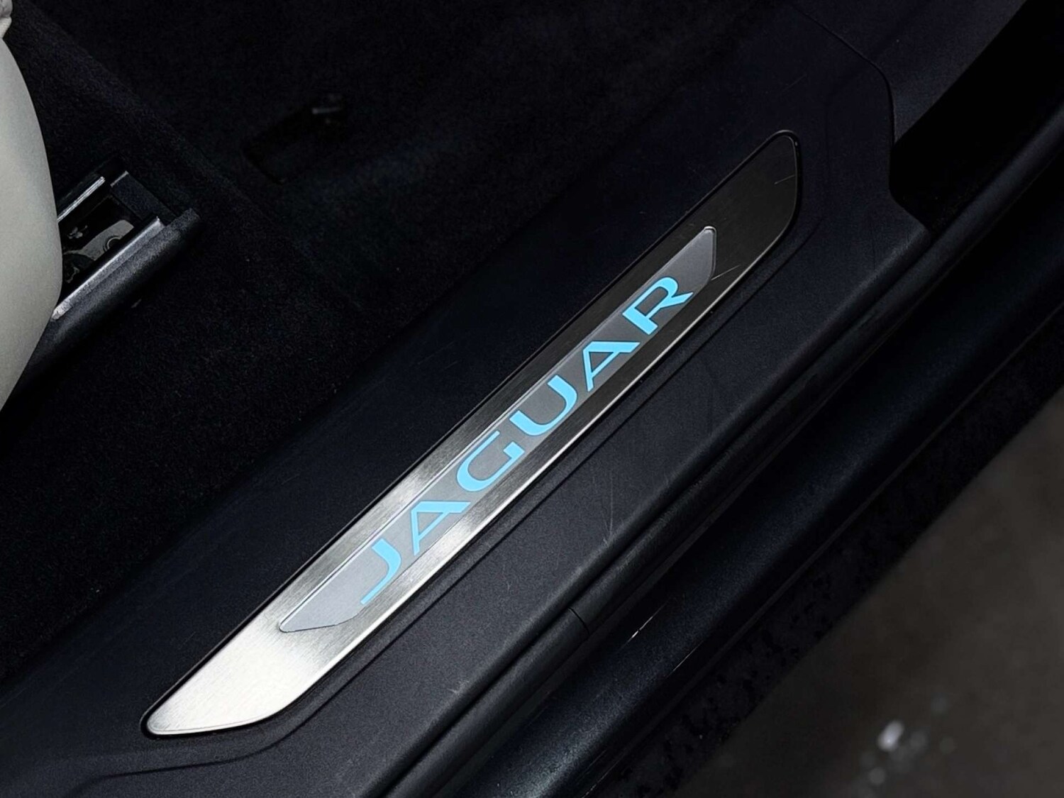 Used Jaguar F-Pace 2021 for sale - 76393377: Photo 40