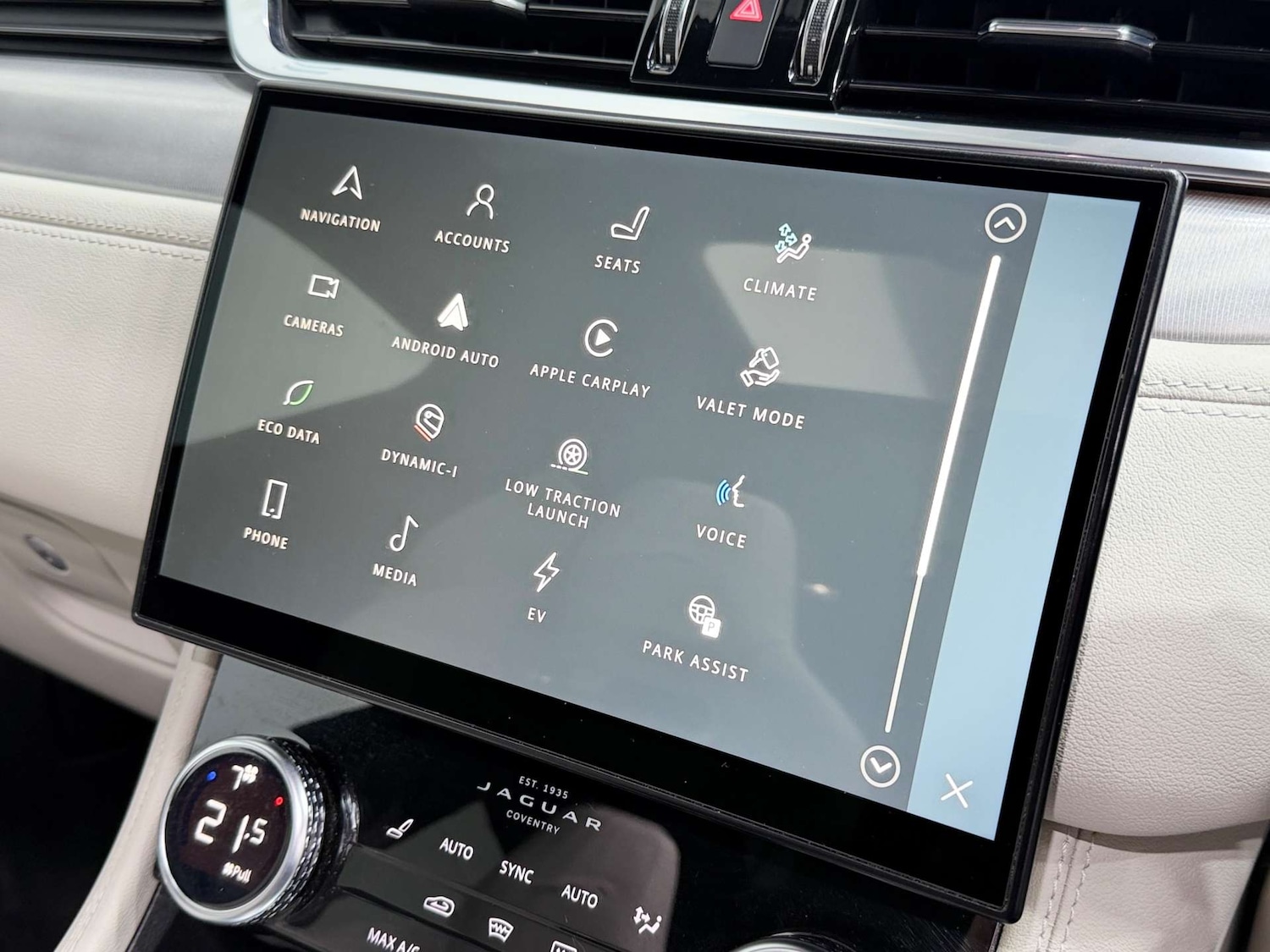 Used Jaguar F-Pace 2021 for sale - 76393377: Photo 48