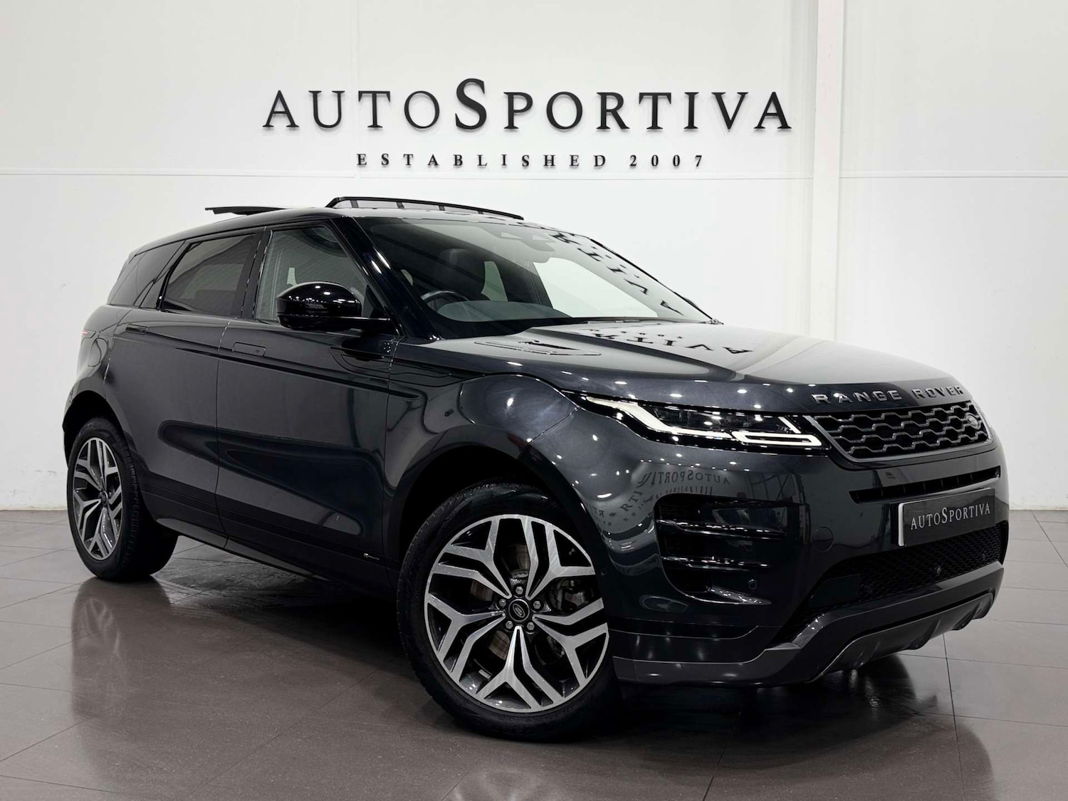 Used Land Rover Range Rover Evoque 2021 for sale - 76694811: Photo 1