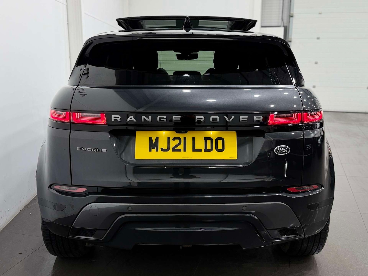 Used Land Rover Range Rover Evoque 2021 for sale - 76694811: Photo 9