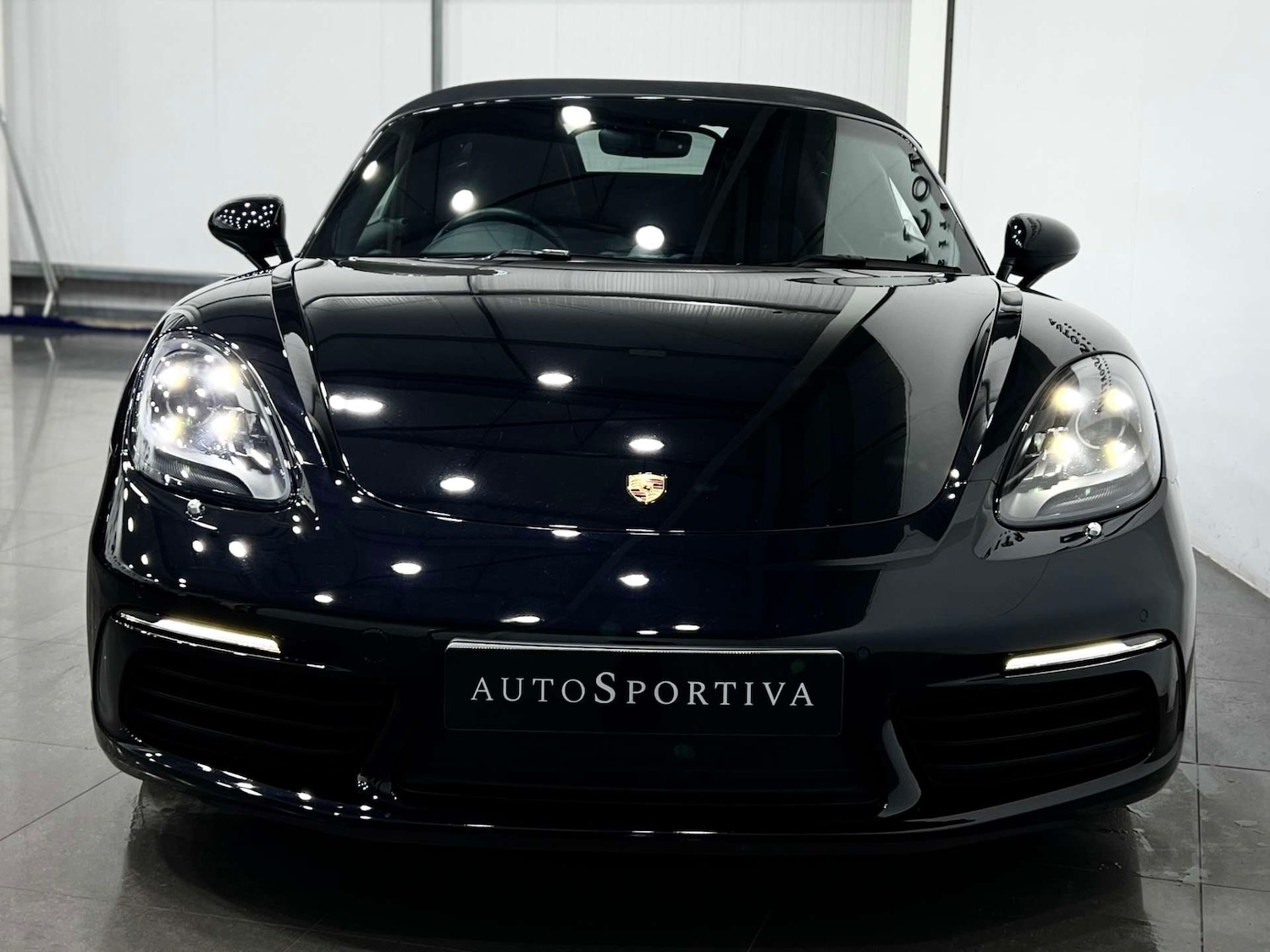 Used Porsche Other 2019 for sale - 76181543: Photo 12