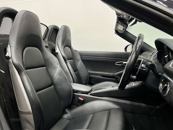 Used Porsche Other 2019 for sale - 76181543: Photo 2