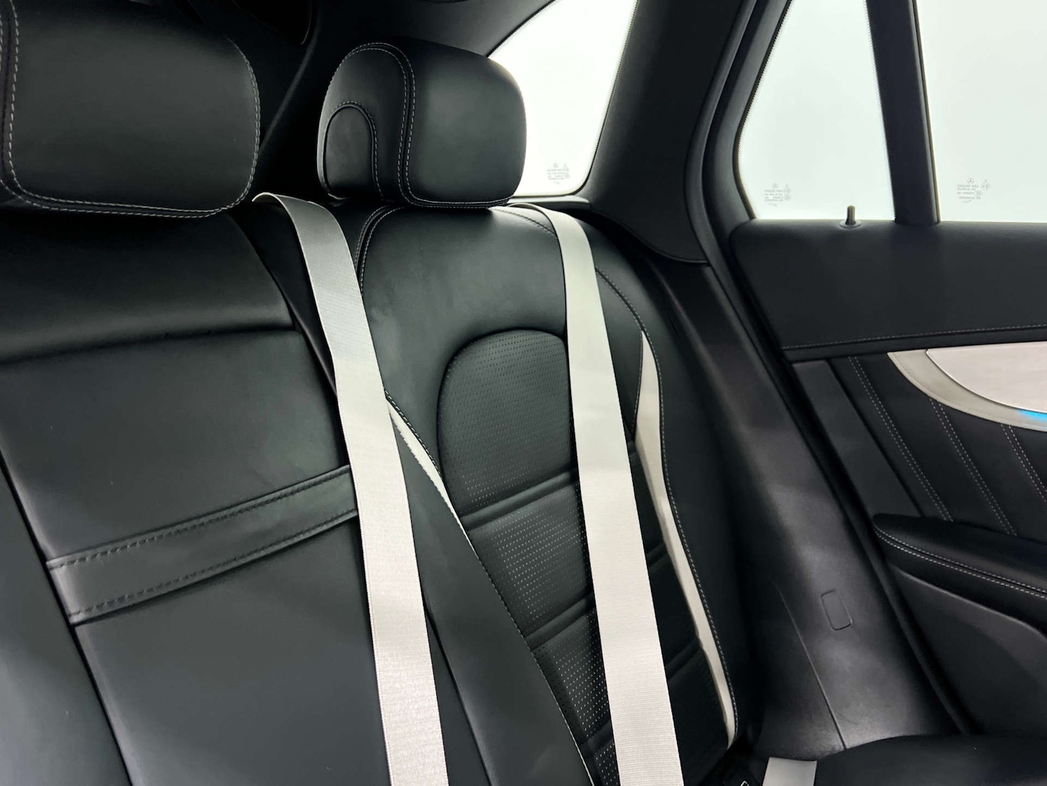 Used Mercedes-Benz GLC 2019 for sale - 76127579: Photo 16