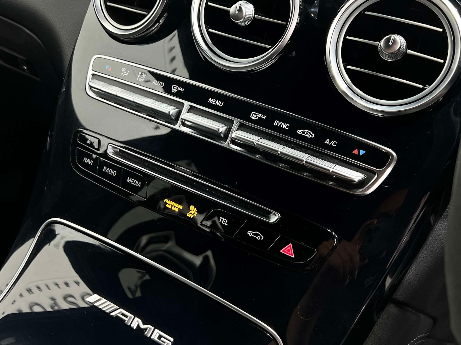 Used Mercedes-Benz GLC 2019 for sale - 76127579: Photo 46
