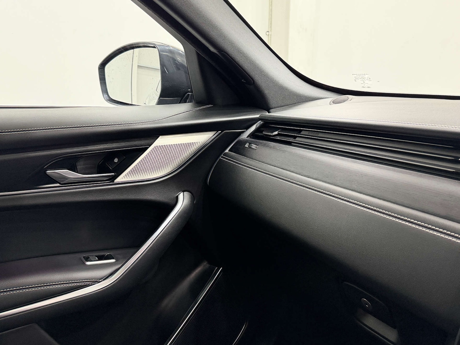 Used Jaguar F-Pace 2022 for sale - 76422525: Photo 36