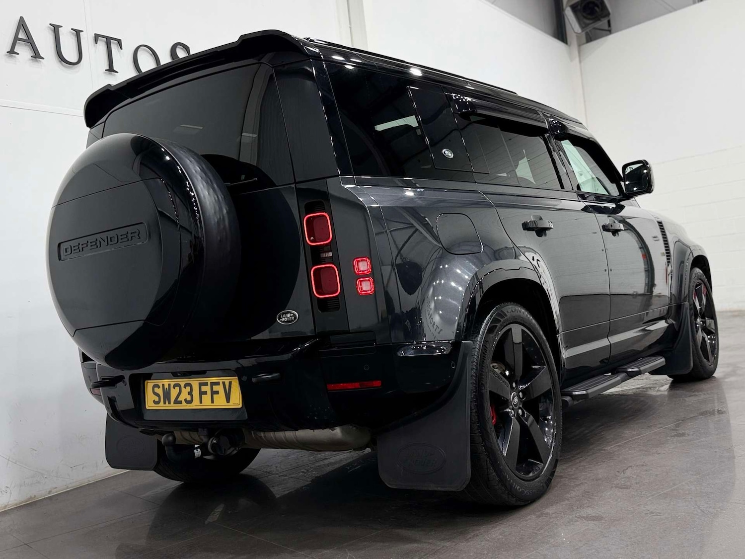 Used Land Rover Defender 2023 for sale - 78062328: Photo 27