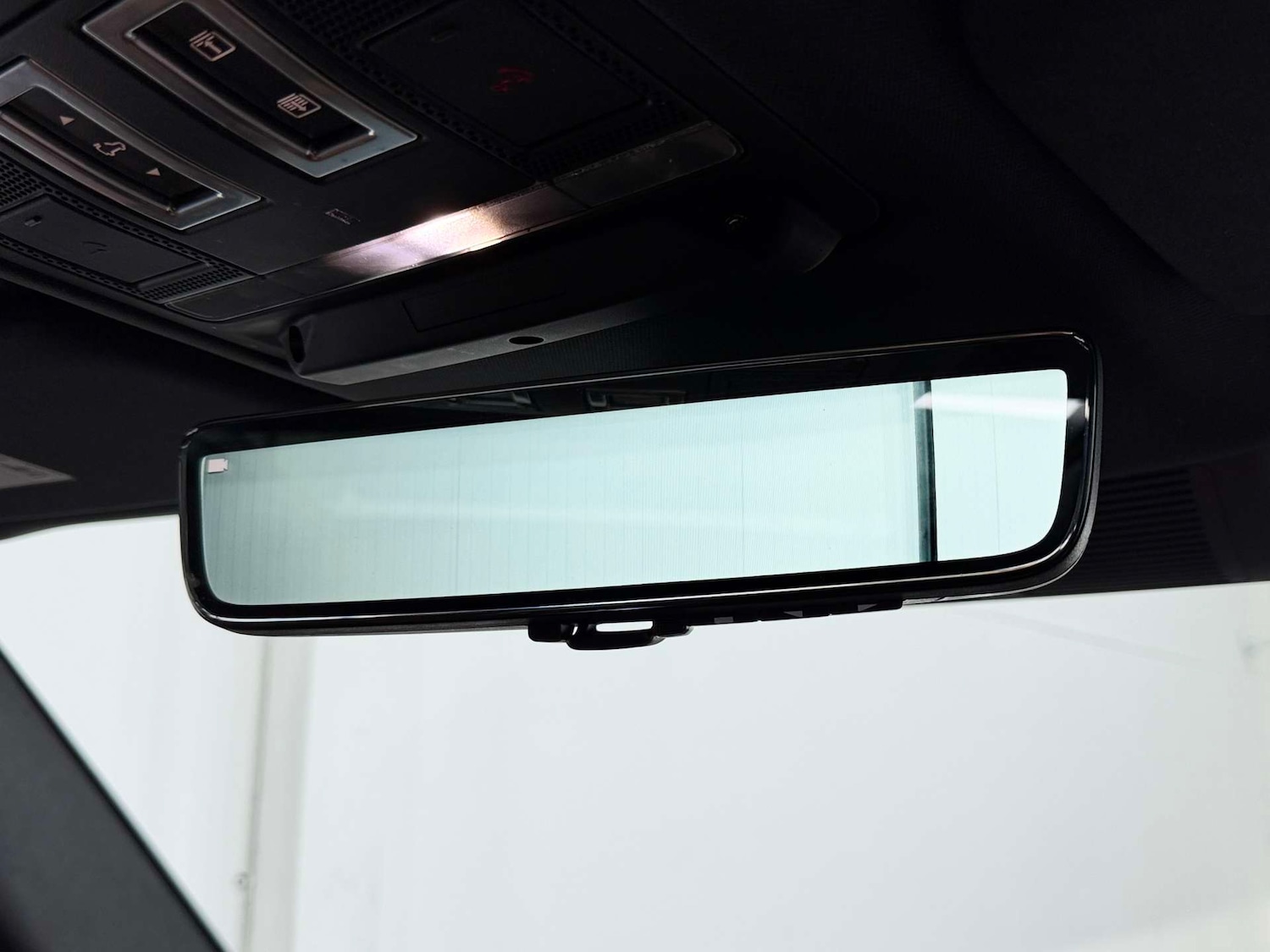 Used Land Rover Defender 2023 for sale - 78062328: Photo 44