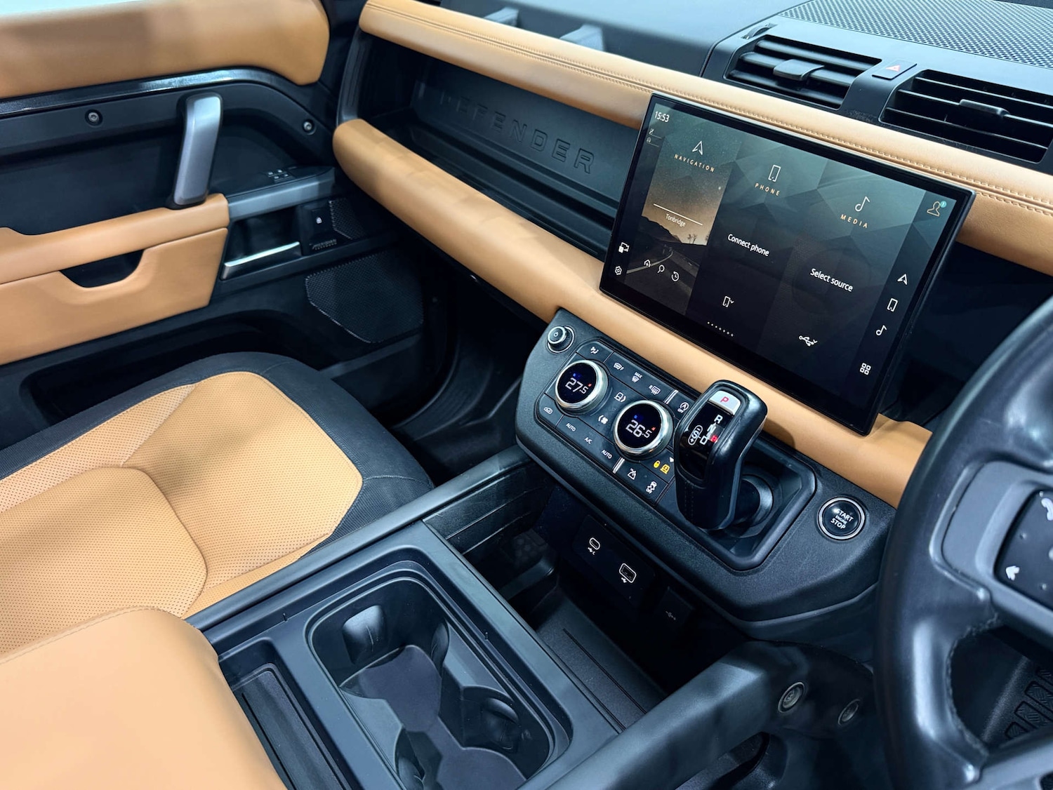 Used Land Rover Defender 2023 for sale - 78062328: Photo 45