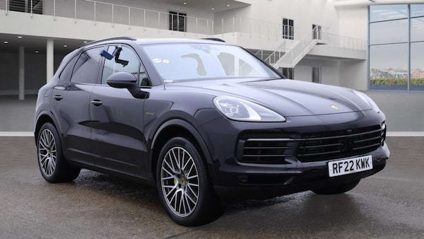 Used Porsche Cayenne 2022 for sale - 76289000: Photo 1