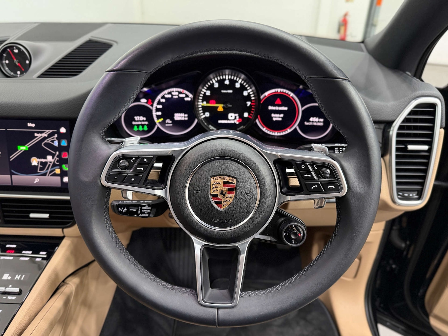 Used Porsche Cayenne 2022 for sale - 76289000: Photo 23