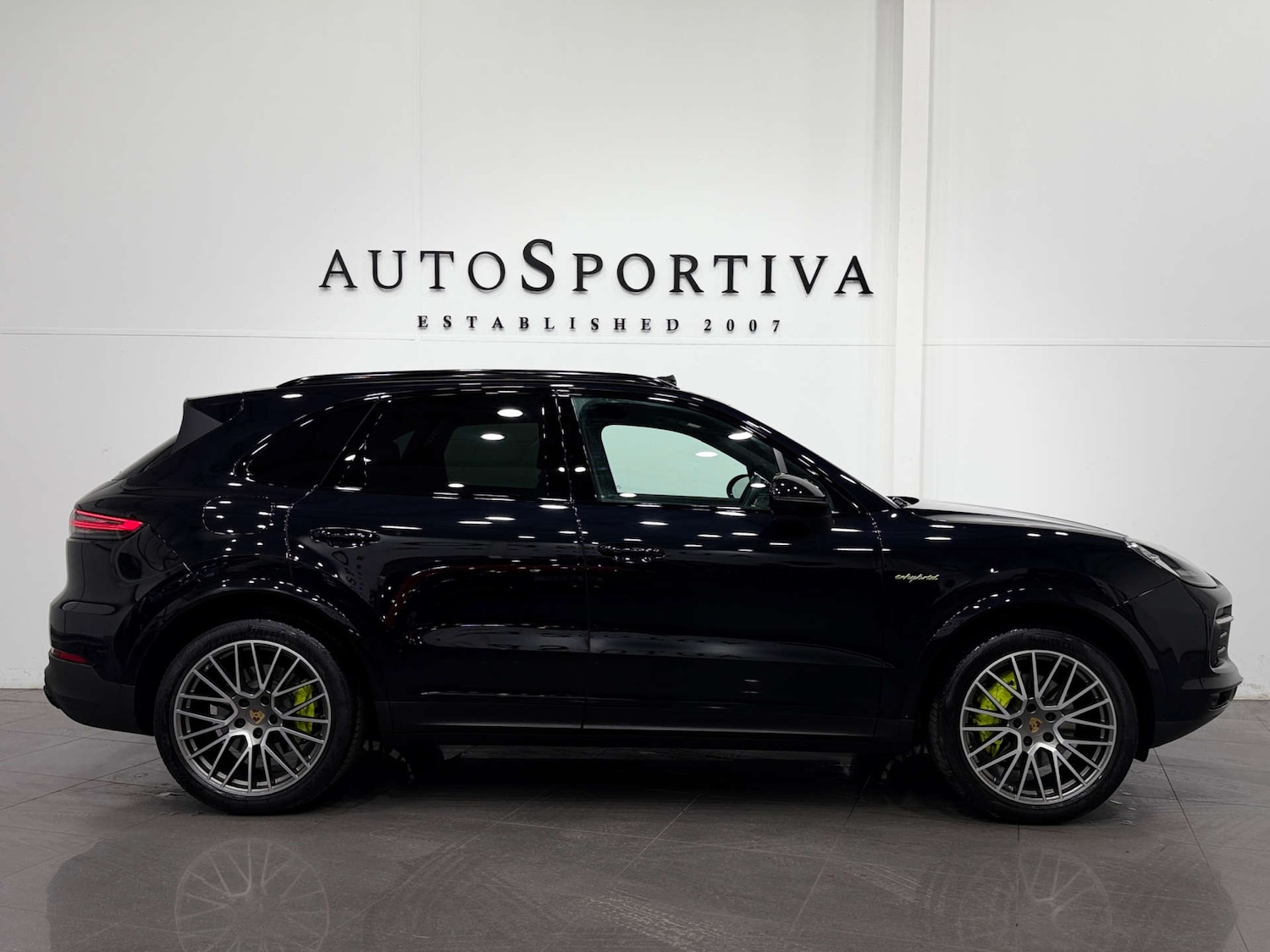 Used Porsche Cayenne 2022 for sale - 76289000: Photo 6