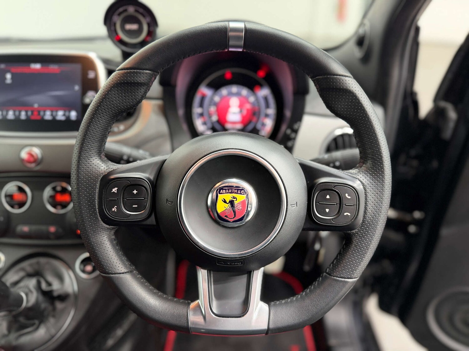 Used Abarth 595 2018 for sale - 76599671: Photo 18