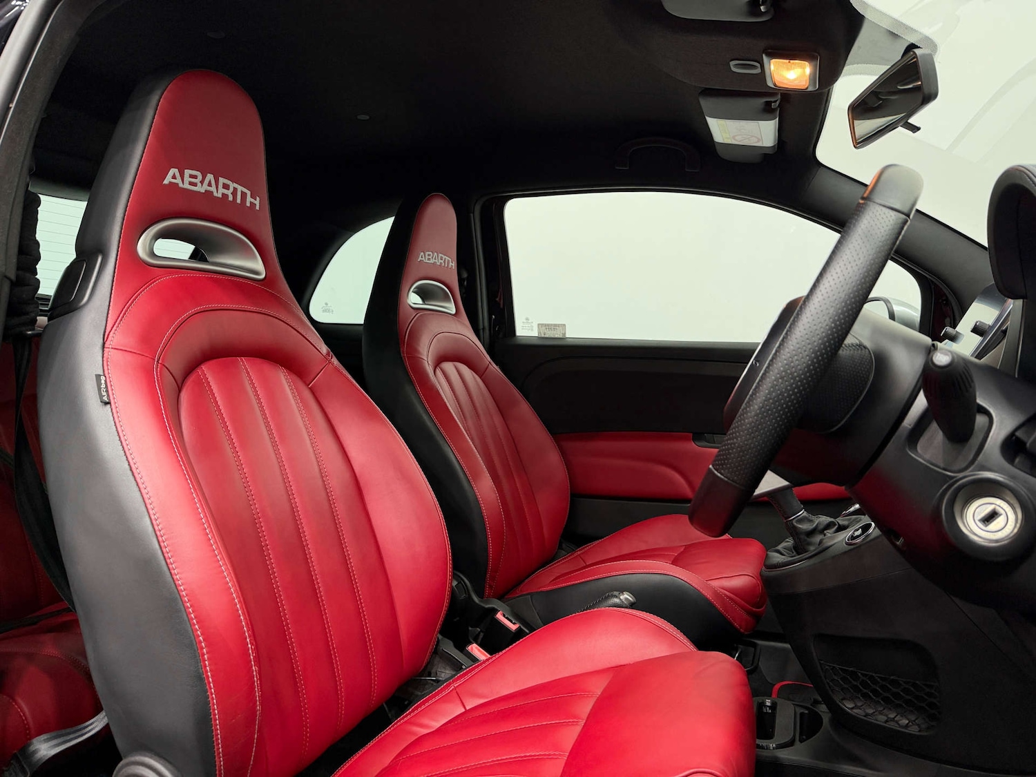 Used Abarth 595 2018 for sale - 76599671: Photo 2