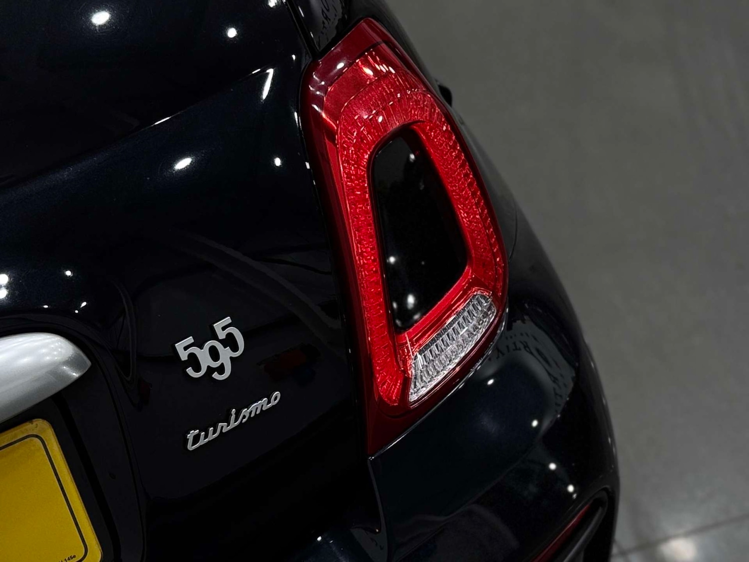 Used Abarth 595 2018 for sale - 76599671: Photo 25