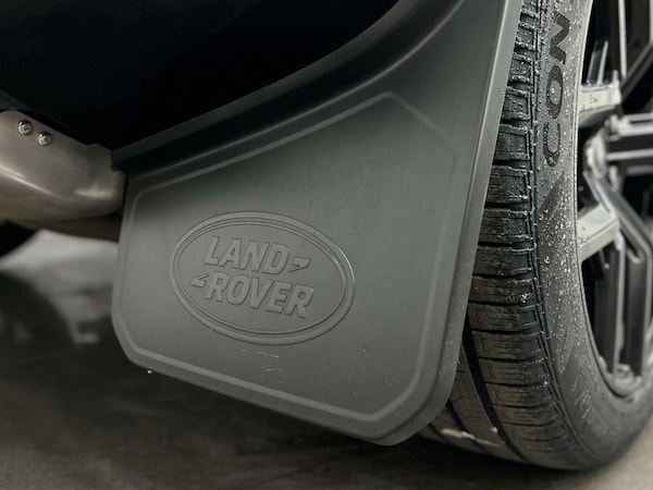 Used Land Rover Defender 2023 for sale - 76277627: Photo 27