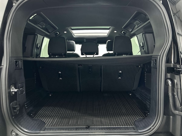 Used Land Rover Defender 2023 for sale - 76277627: Photo 29
